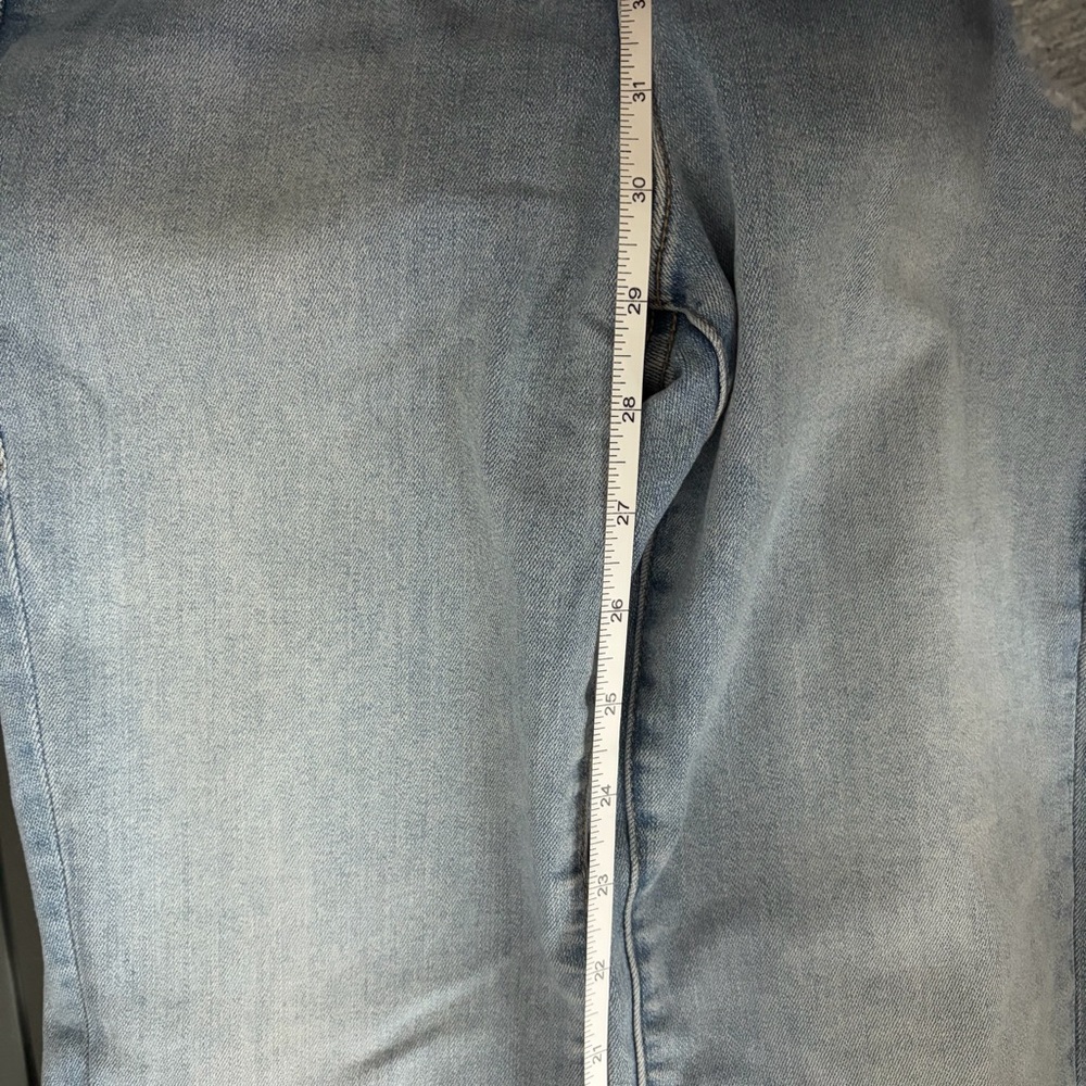 Good American Good Flare High Rise Split Hem Jeans Light Wash Size 26 - Picture 8 of 10